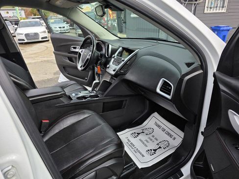 Used 2012 Chevrolet Equinox LTZ image 19