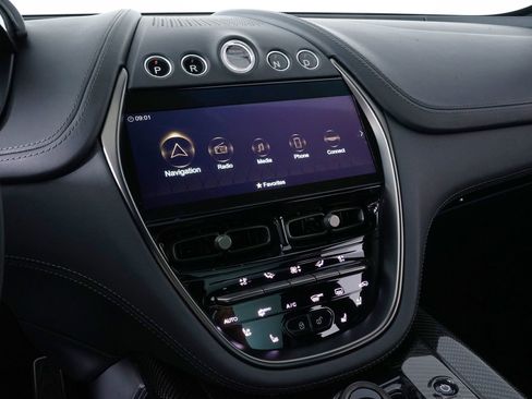 Used 2023 Aston Martin DBX 707 image 28