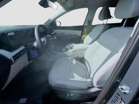 New 2026 Hyundai Tucson SEL FWD image 14