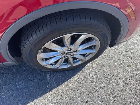 Used 2020 Lincoln Corsair FWD w/ Premium Package image 11