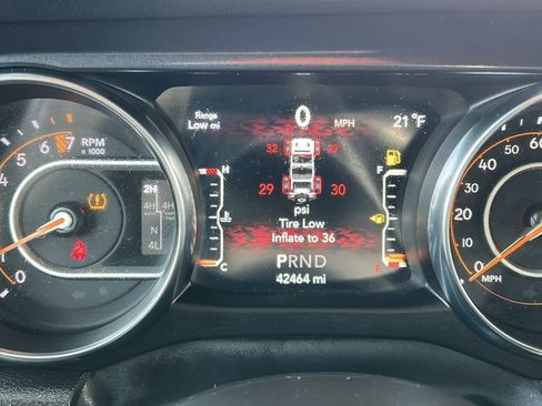 Certified 2022 Jeep Wrangler Unlimited Sahara image 15