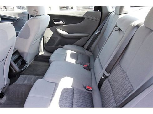 Used 2017 Chevrolet Impala LS image 12