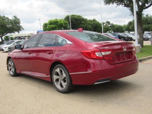 Used 2020 Honda Accord EX image 11