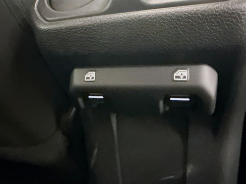 Used 2023 Jeep Wrangler Unlimited w/ Cold Weather Group image 31