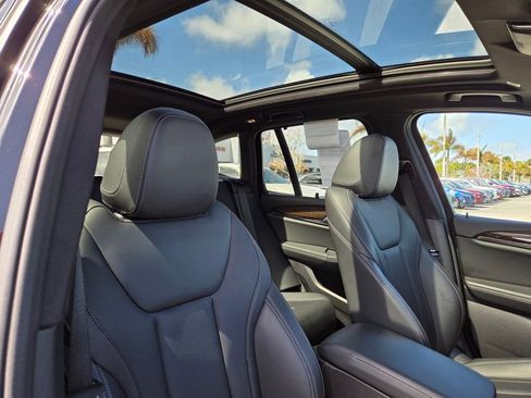 Used 2022 BMW X3 xDrive30i w/ Convenience Package image 11