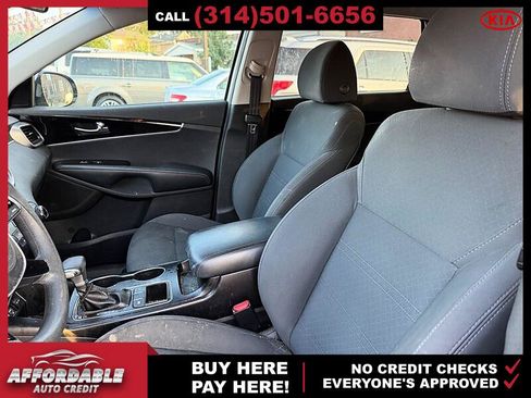 Used 2020 Kia Sorento FWD V6 image 8