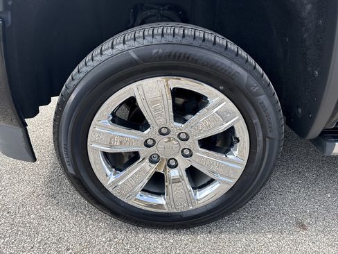 Used 2018 GMC Sierra 1500 Denali w/ Denali Ultimate Package AWD/4WD image 12