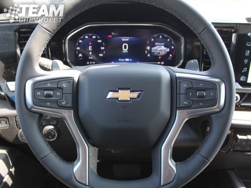 New 2026 Chevrolet Silverado 1500 LT w/ Z71 Off-Road Package image 13