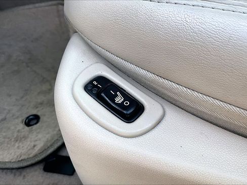 Used 2007 Saturn Aura XE w/ Premium Trim Pkg image 30