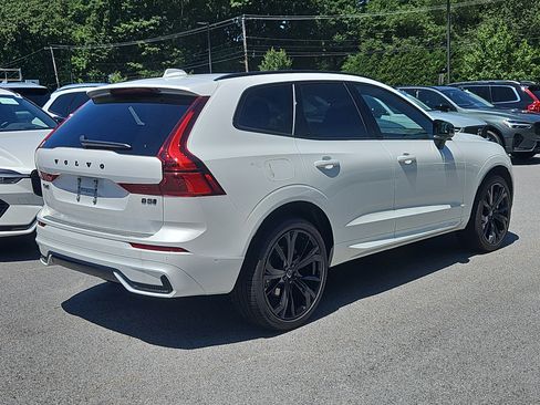 New 2026 Volvo XC60 B5 Ultra w/ Protection Package Premier AWD/4WD image 2