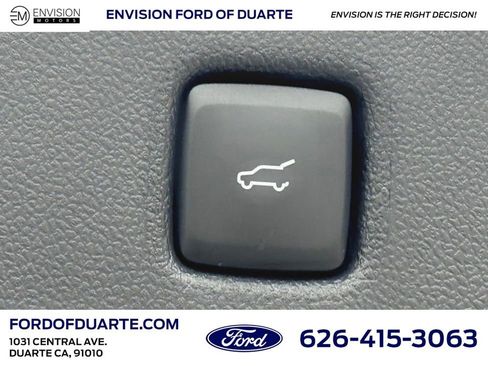 New 2025 Ford Escape SE image 14