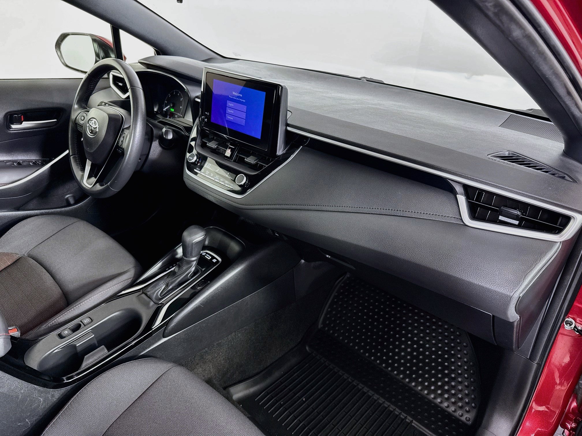 Certified 2024 Toyota Corolla SE FWD image 29