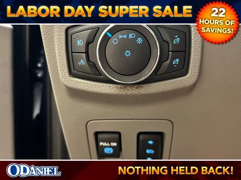 Used 2019 Ford F150 XLT w/ Equipment Group 302A Luxury AWD/4WD image 11