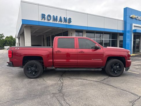 Used 2018 Chevrolet Silverado 1500 LT w/ All Star Edition AWD/4WD image 2