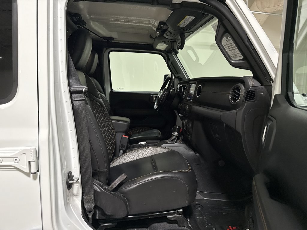 Used 2021 Jeep Gladiator Overland AWD/4WD image 22