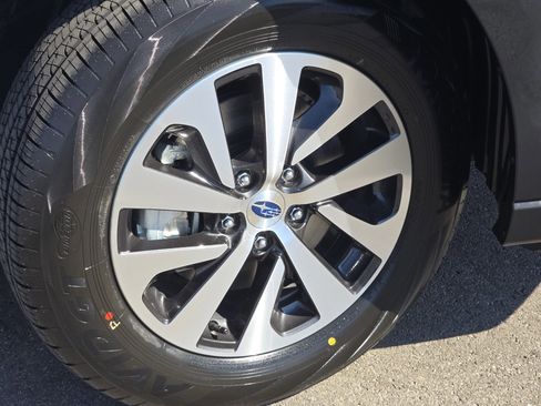 New 2025 Subaru Outback Premium w/ Popular Package #1A image 13