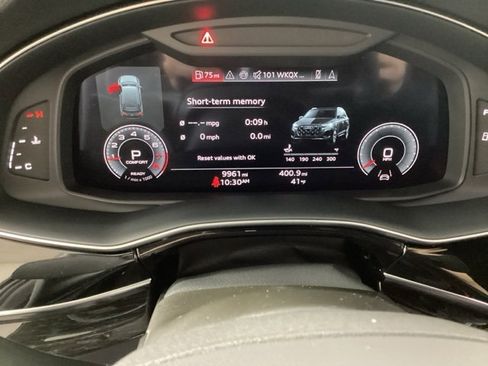 Used 2025 Audi Q7 2.0T Premium Plus w/ Premium Plus Package image 32