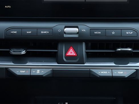 Used 2025 Kia K4 EX image 26