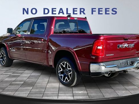 Used 2025 RAM 1500 Laramie AWD/4WD image 4