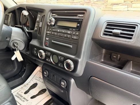 Used 2014 Honda Ridgeline Sport image 25