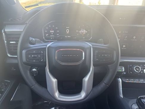 Used 2024 GMC Sierra 1500 Denali AWD/4WD image 13