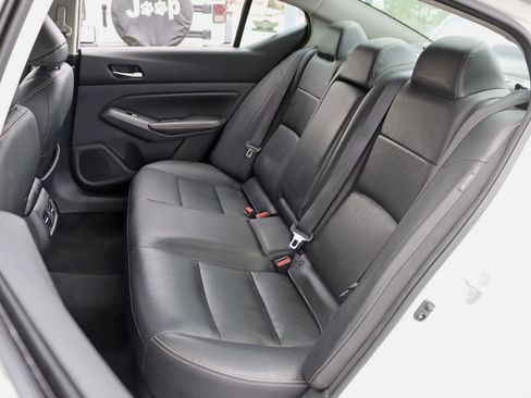 Used 2019 Nissan Altima 2.5 Platinum AWD/4WD image 29