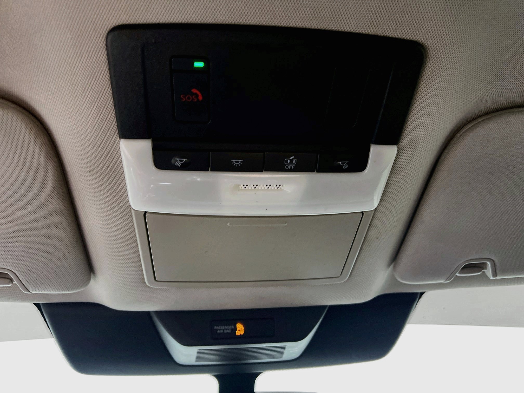 Used 2022 Nissan Pathfinder SV FWD image 21