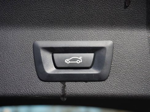 Used 2019 BMW X3 xDrive30i w/ Driving Assistance Package image 20