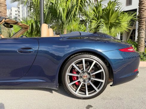 Used 2013 Porsche 911 Carrera S image 21