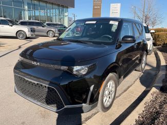 Used 2023 Kia Soul LX w/ Option Group 015 video 1