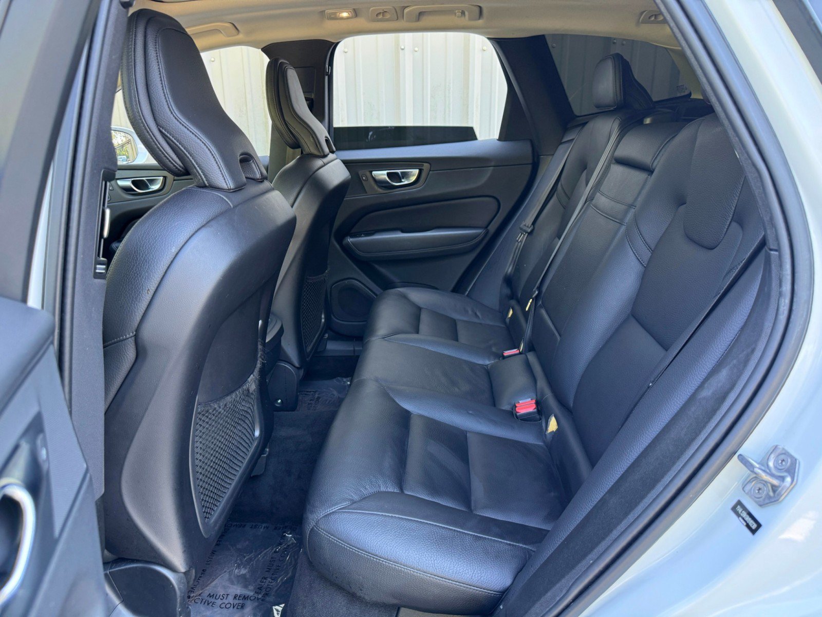 Used 2022 Volvo XC60 B5 Momentum w/ Advanced Package AWD/4WD image 44