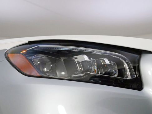 Used 2023 Mercedes-Benz Maybach GLS 600 4MATIC image 75