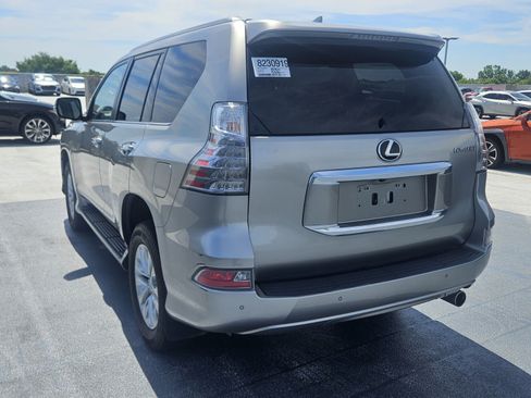 Used 2022 Lexus GX 460 Premium w/ Premium Package AWD/4WD image 4