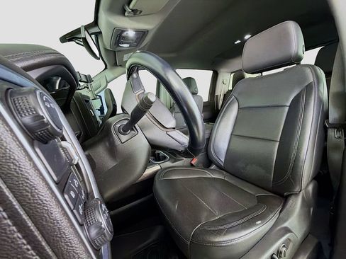 Used 2020 Chevrolet Silverado 2500 LTZ w/ LTZ Plus Package RWD image 14