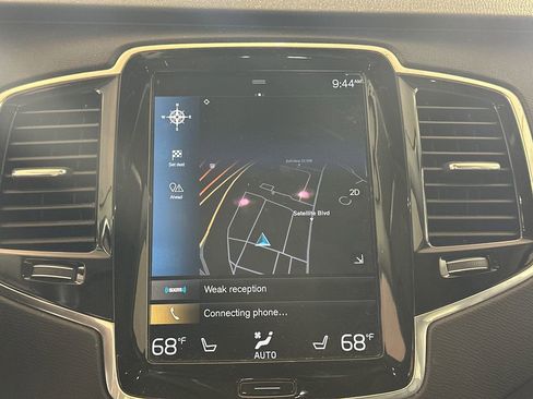 Used 2022 Volvo XC90 T8 Inscription Expression w/ Advanced Package image 5