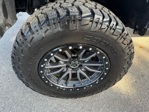 Used 2020 GMC Canyon SLE w/ Trailering Package image 7