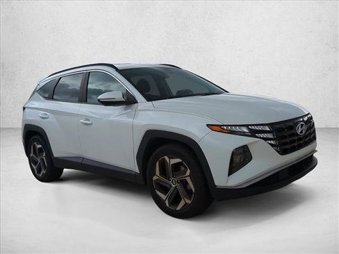 Used 2022 Hyundai Tucson SEL w/ Convenience Package image 3