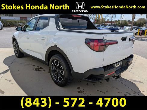 Used 2023 Hyundai Santa Cruz SEL Premium image 6