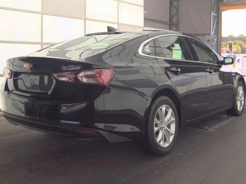 Used 2019 Chevrolet Malibu LT FWD image 4