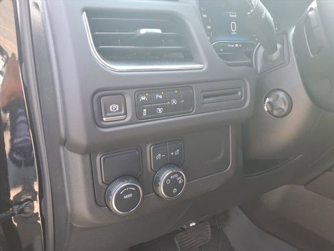 Used 2023 Chevrolet Tahoe RST w/ Luxury Package image 10