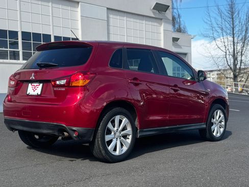 Used 2013 Mitsubishi Outlander Sport ES image 5