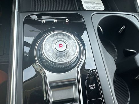 New 2026 Kia Carnival SX Prestige image 30