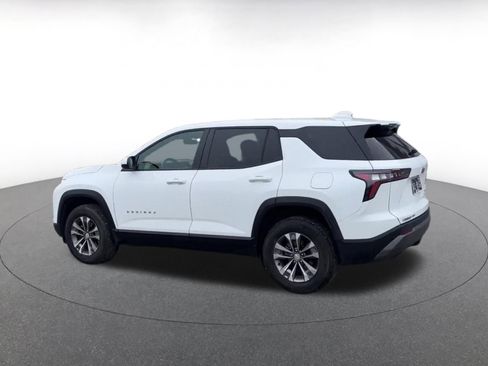 Used 2025 Chevrolet Equinox LT image 10