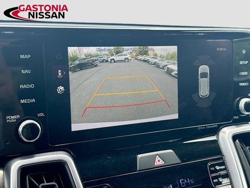 Used 2023 Kia Sorento EX AWD/4WD image 18