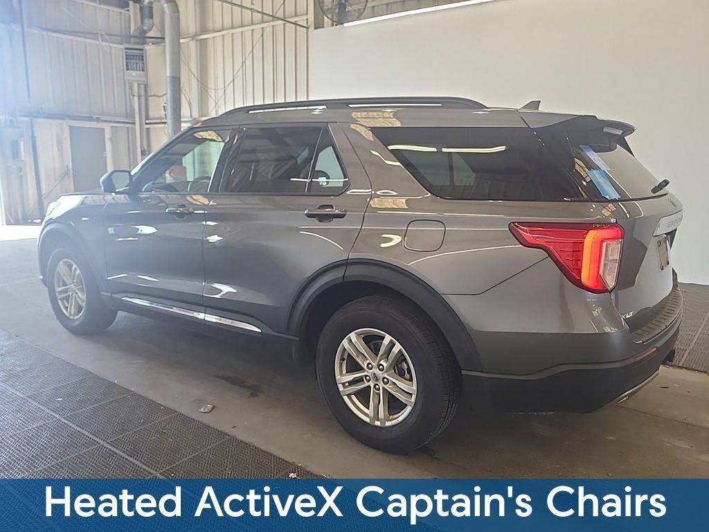 Used 2023 Ford Explorer XLT w/ Equipment Group 202A AWD/4WD image 17