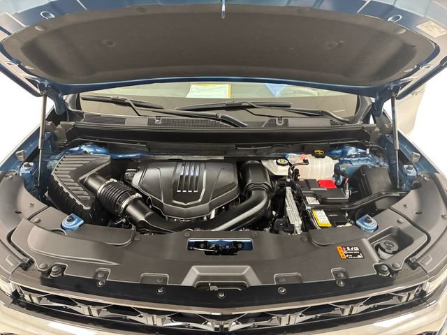 Used 2025 Chevrolet Traverse Z71 w/ Enhanced Driving Package AWD/4WD image 11