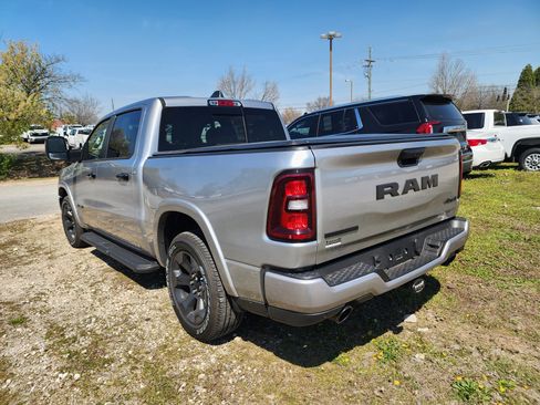 Used 2025 RAM 1500 Big Horn image 6