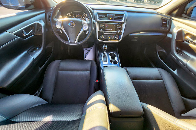 Used 2018 Nissan Altima 2.5 SR FWD image 10