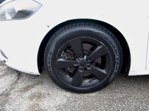 Used 2015 Dodge Dart SXT w/ Cold Weather Group image 12