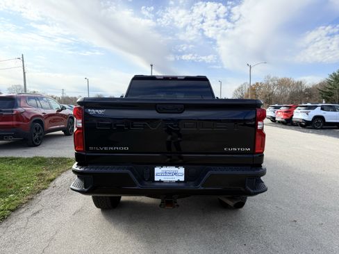 Certified 2020 Chevrolet Silverado 2500 Custom w/ Custom Value Package image 4